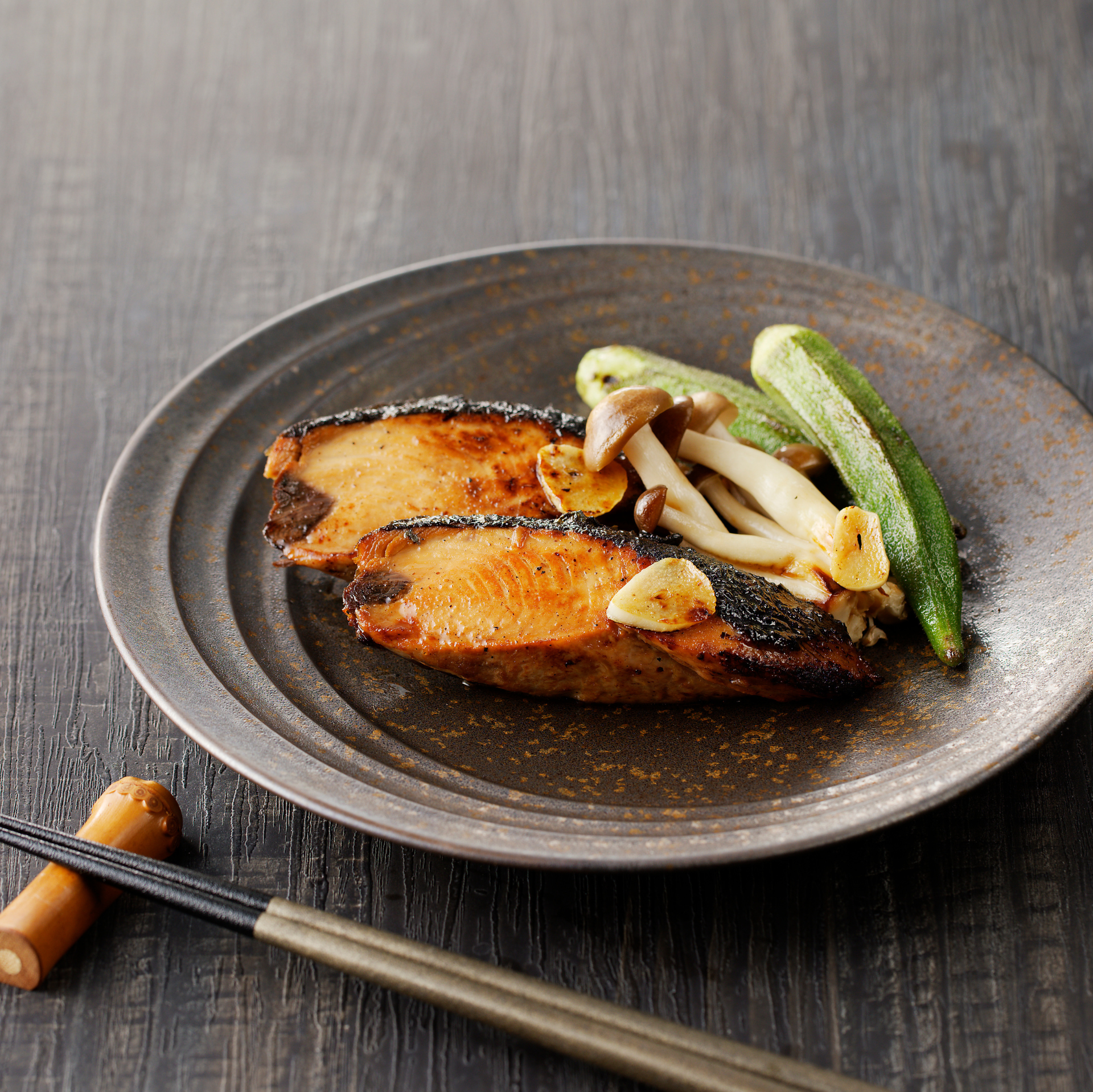 焼津式 かつおのたたき　鬼わら焼き　1.5kg以上（4~7本）ゆずぽん酢たれ付き